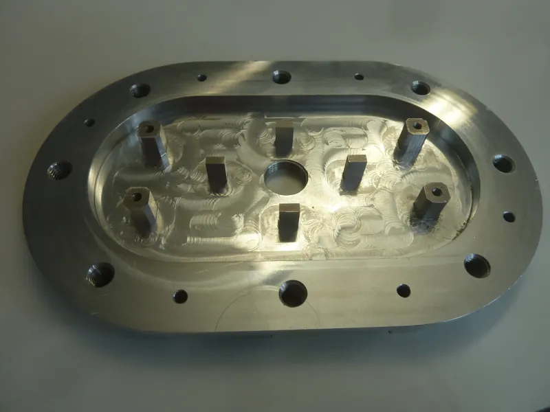 Deckel 01