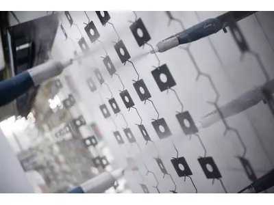 Pulverbeschichtungsanlage automatisiert + Kreisförderer