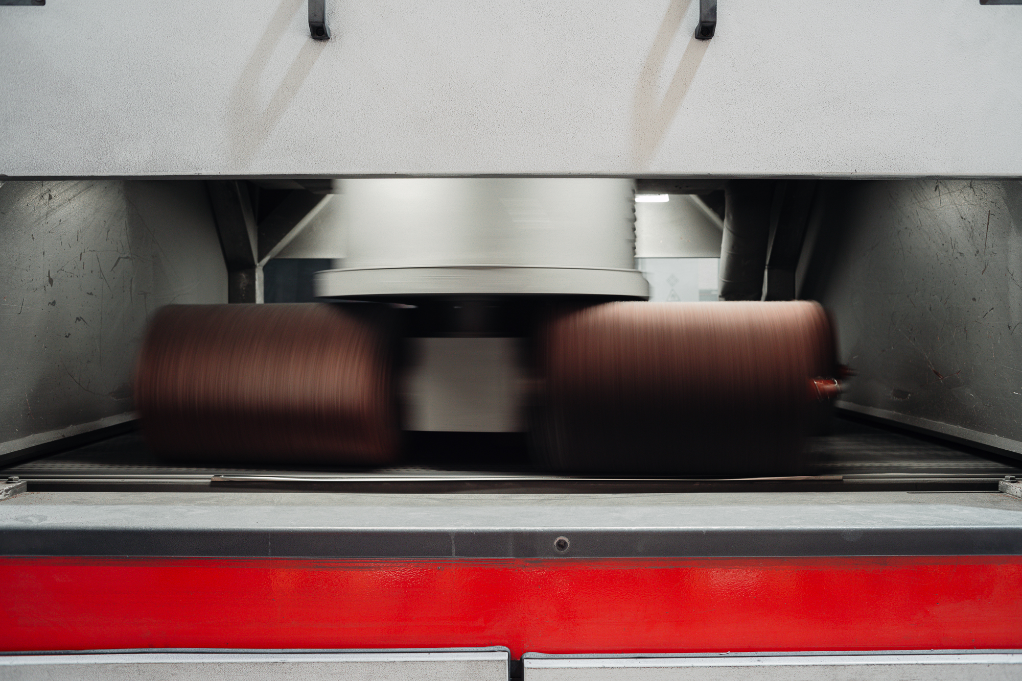 2x Schleifmaschine 32 Seriers, 42 Series