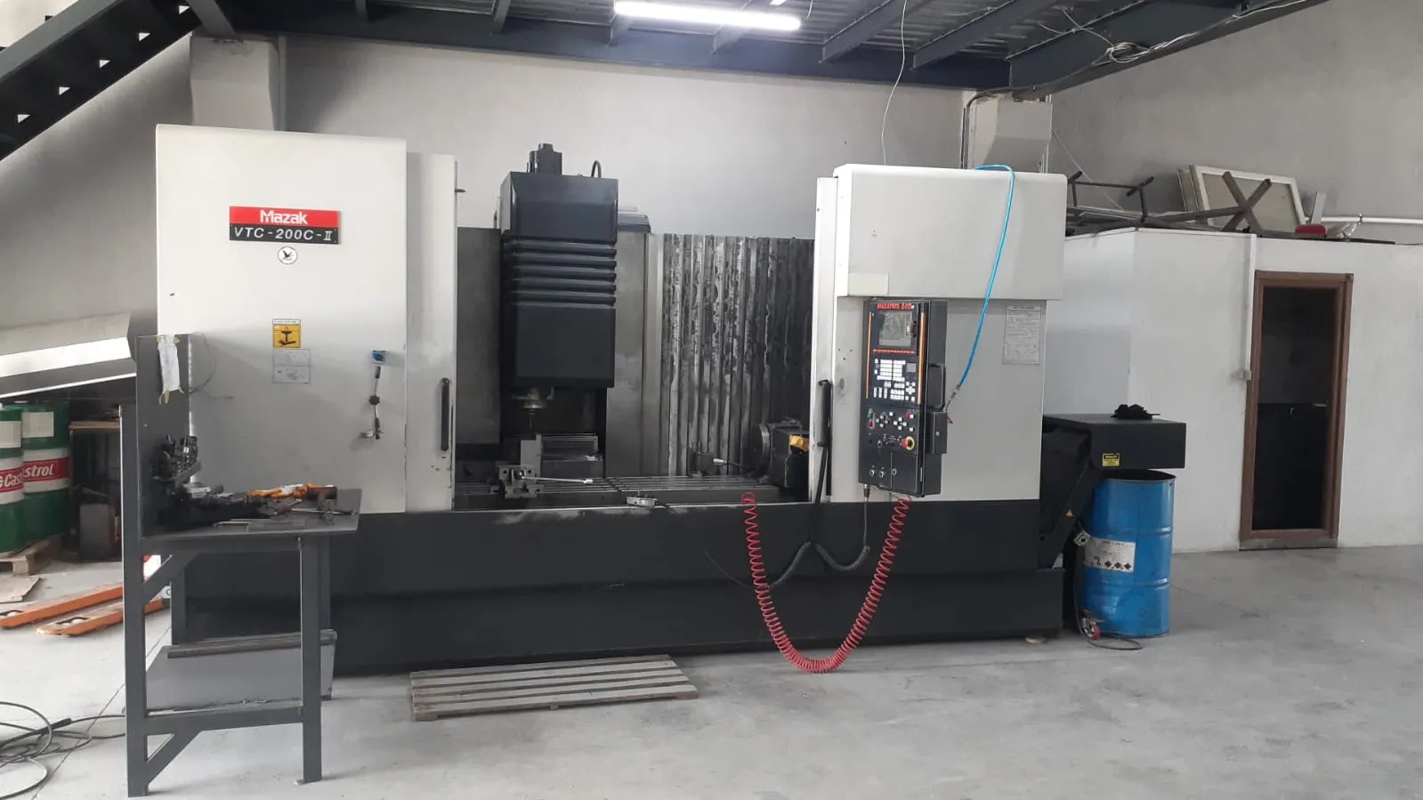 MAZAK VTC 200 C