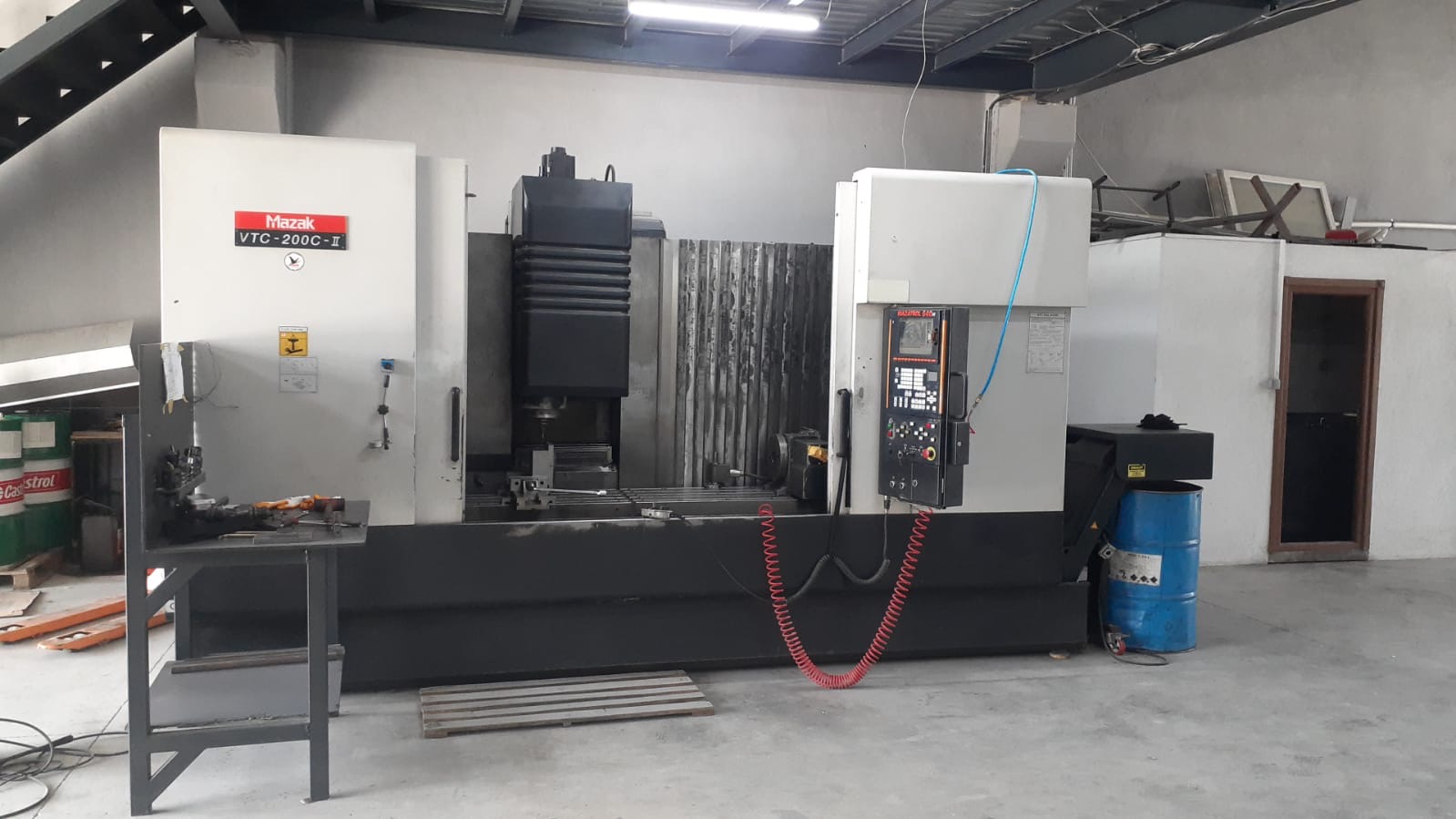 MAZAK VTC 200 C