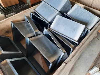 Hauben Abfallbehälter