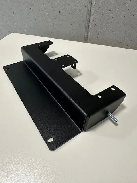 Halter pulverbeschichtet mit Bolzen