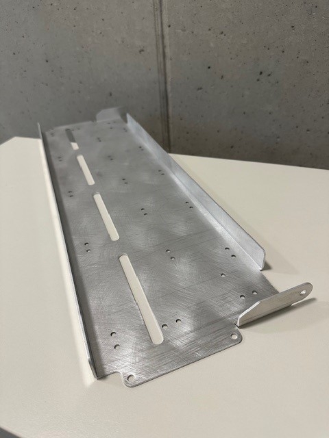 Elektrohalter_Alu_roh