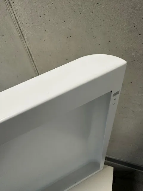Maschinenabdeckung mit Rundung