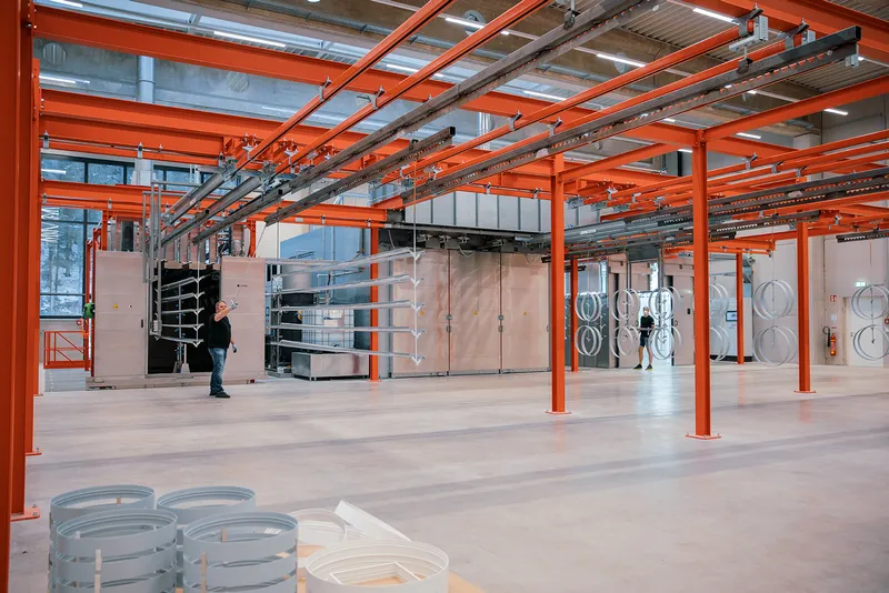 Rippert manuelle 9Zonen Pulverbeschichtungsanlage