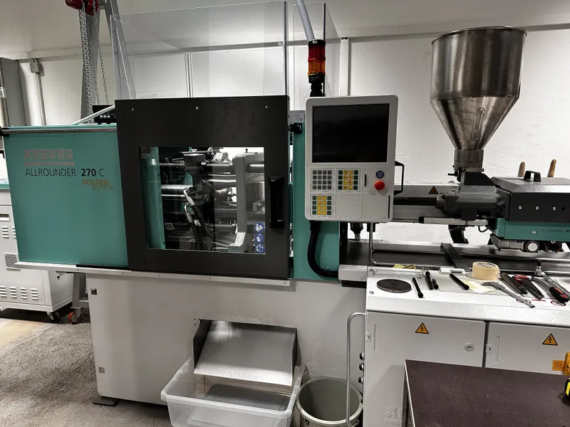 8 Arburg Allrounder