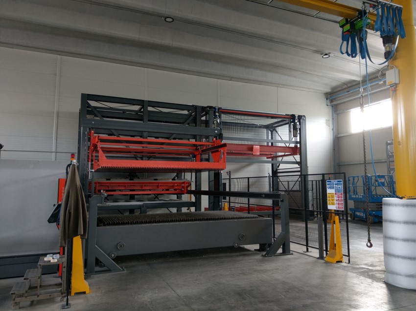 MAGAZZINO AUTOMATICO