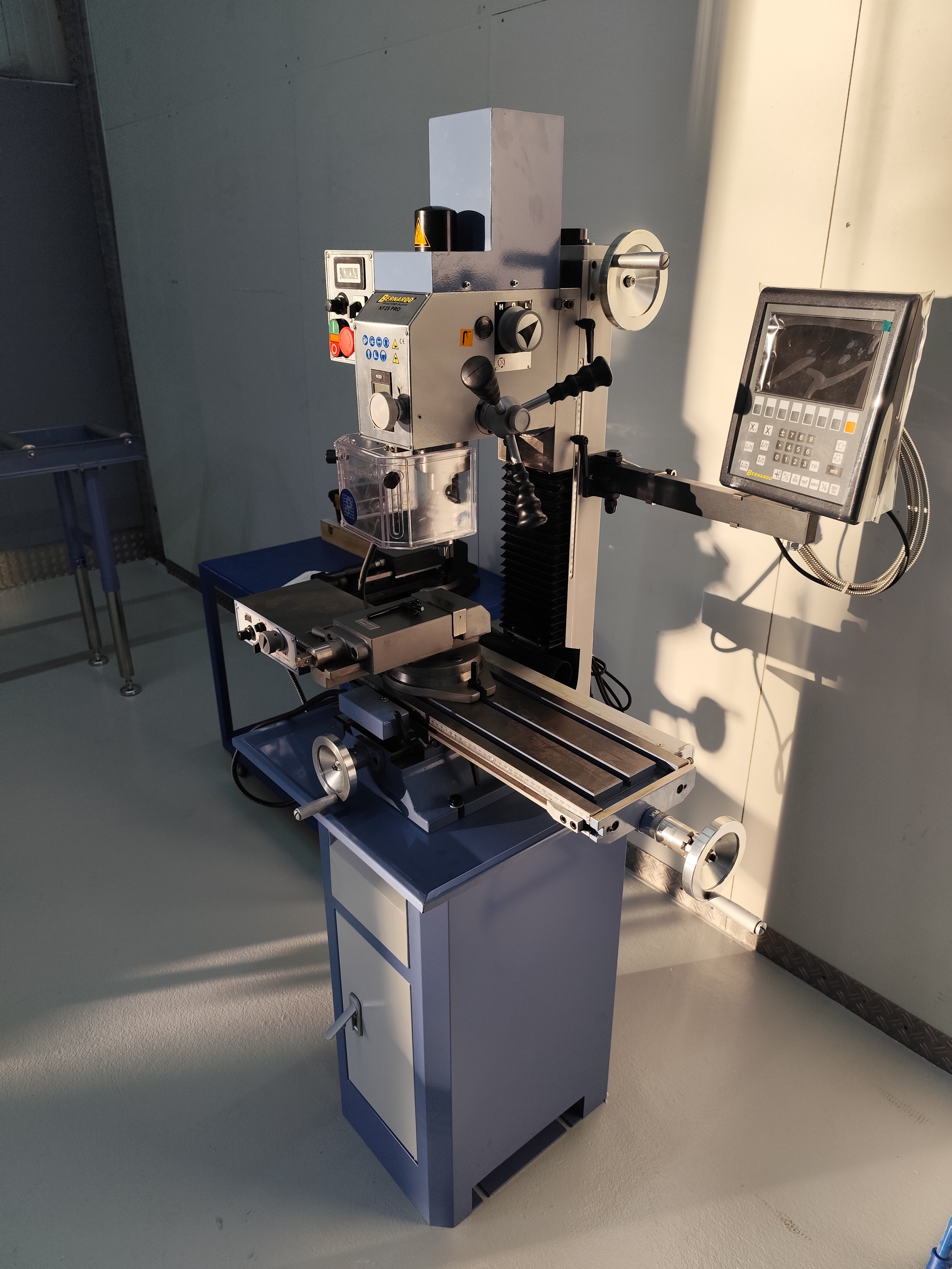 KF 25 Pro