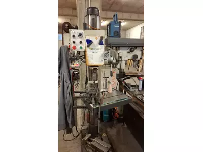 Ständerbohrmaschine