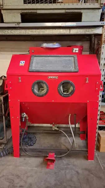 Sandstrahlgerät/Kabine