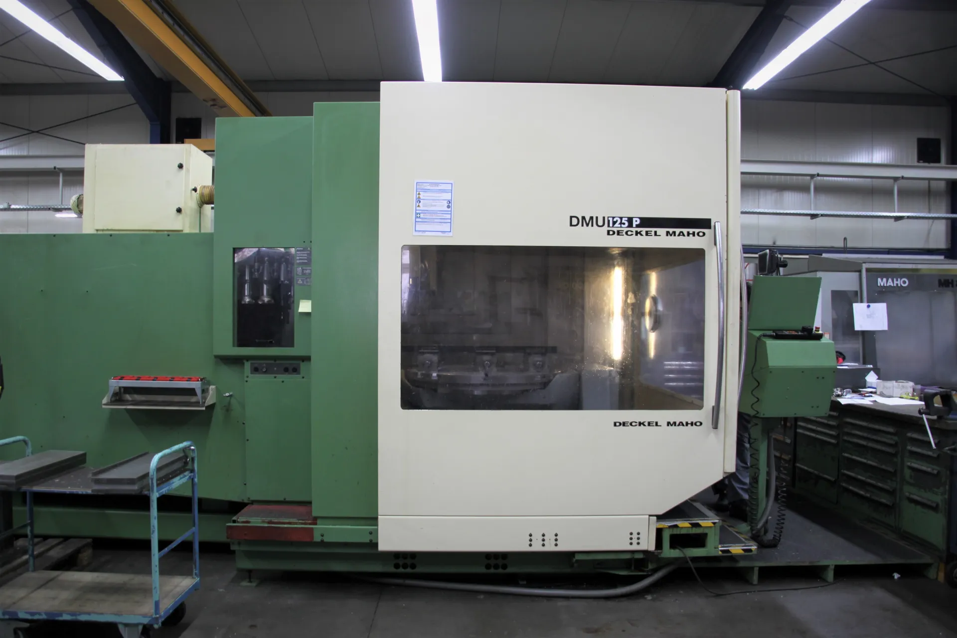 DMU125P