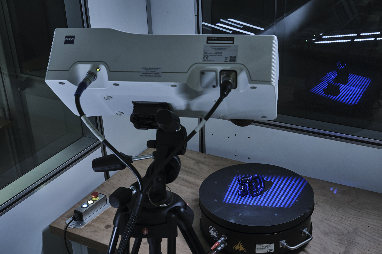 ID_CAMERA_ZEISS_59