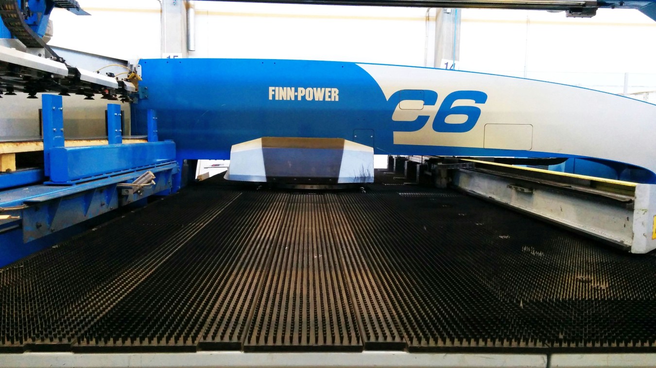 Hydraulic Turret Punch Press Finn-Power C6