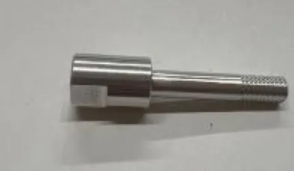 Gewindestift mit SW12