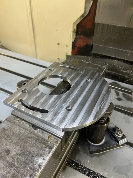 Gauge plate