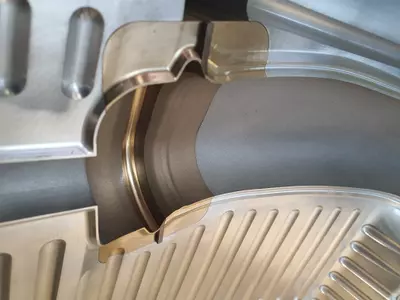 Beschnitt im Blaswerkzeug