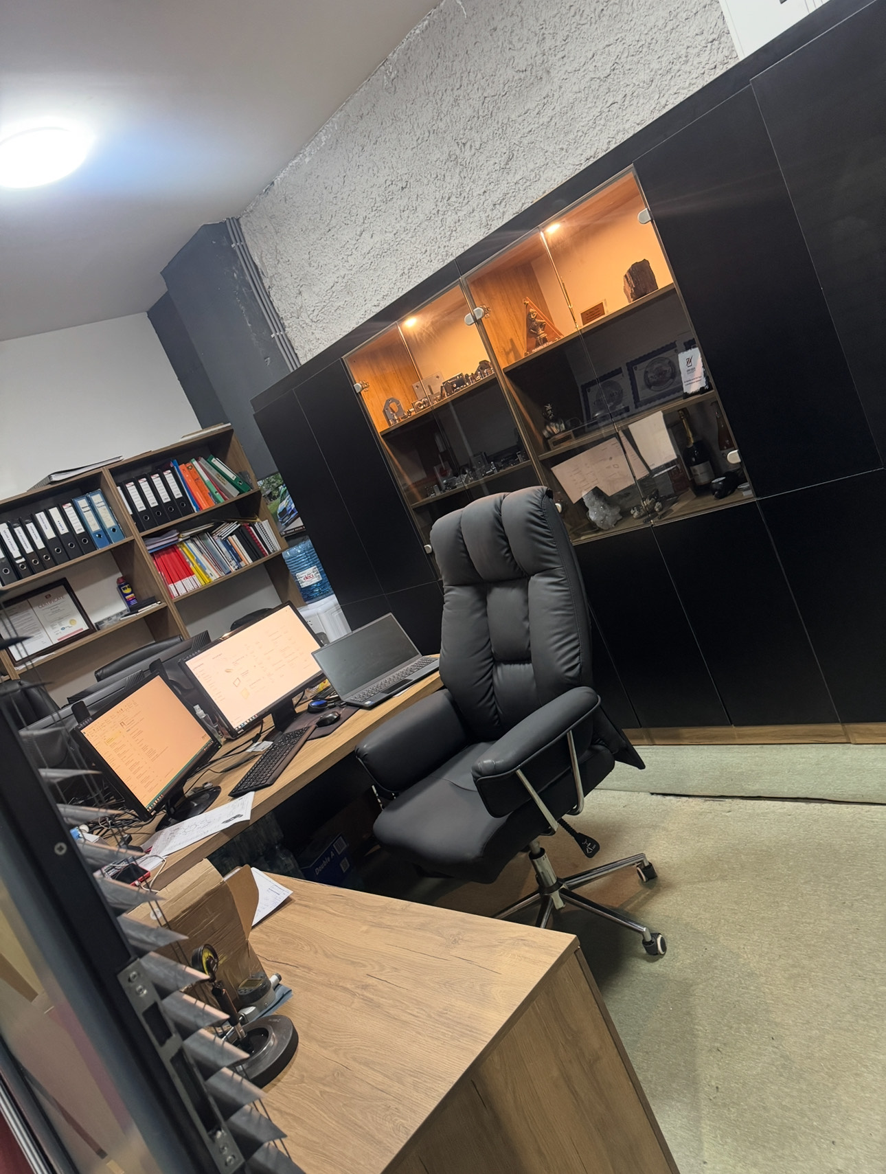 ADMINISTRATION