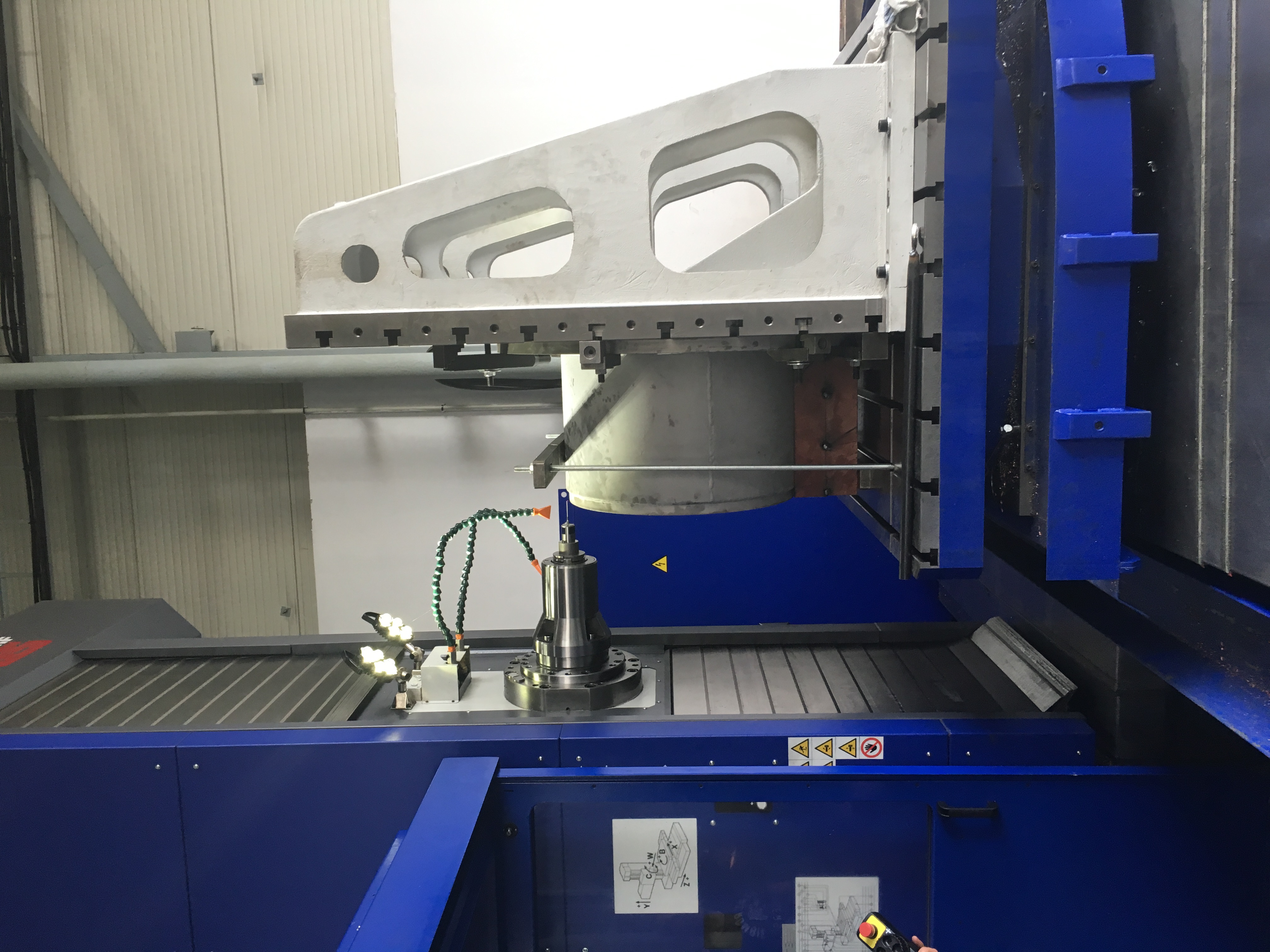 VH 105 CNC