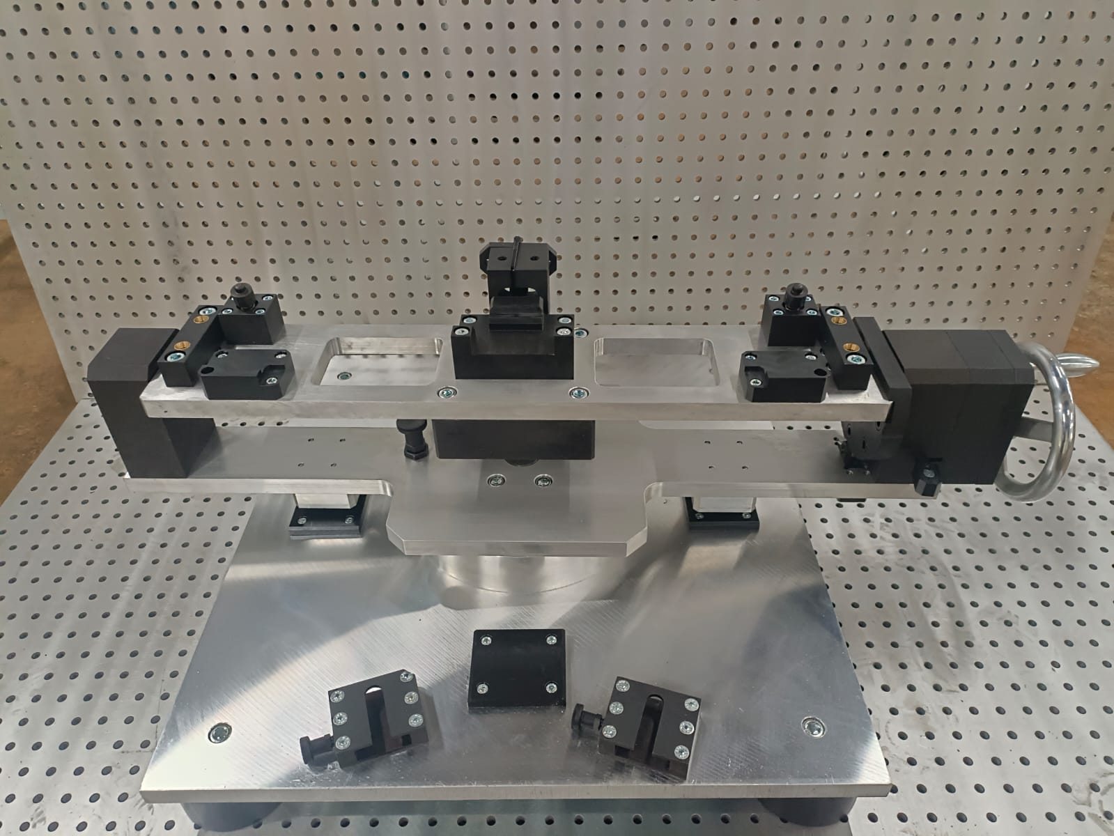 Assembly tool