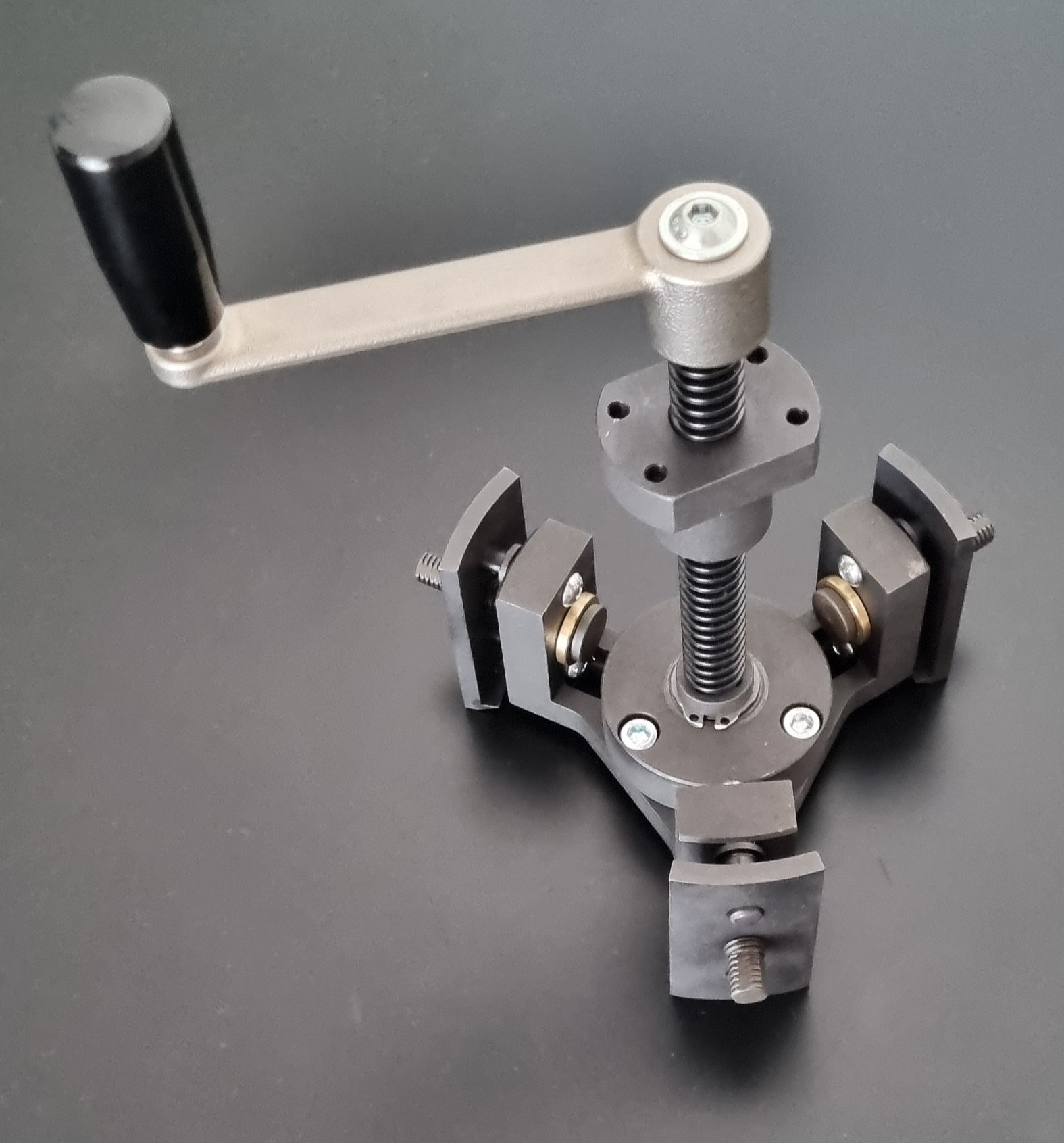 bearing puller