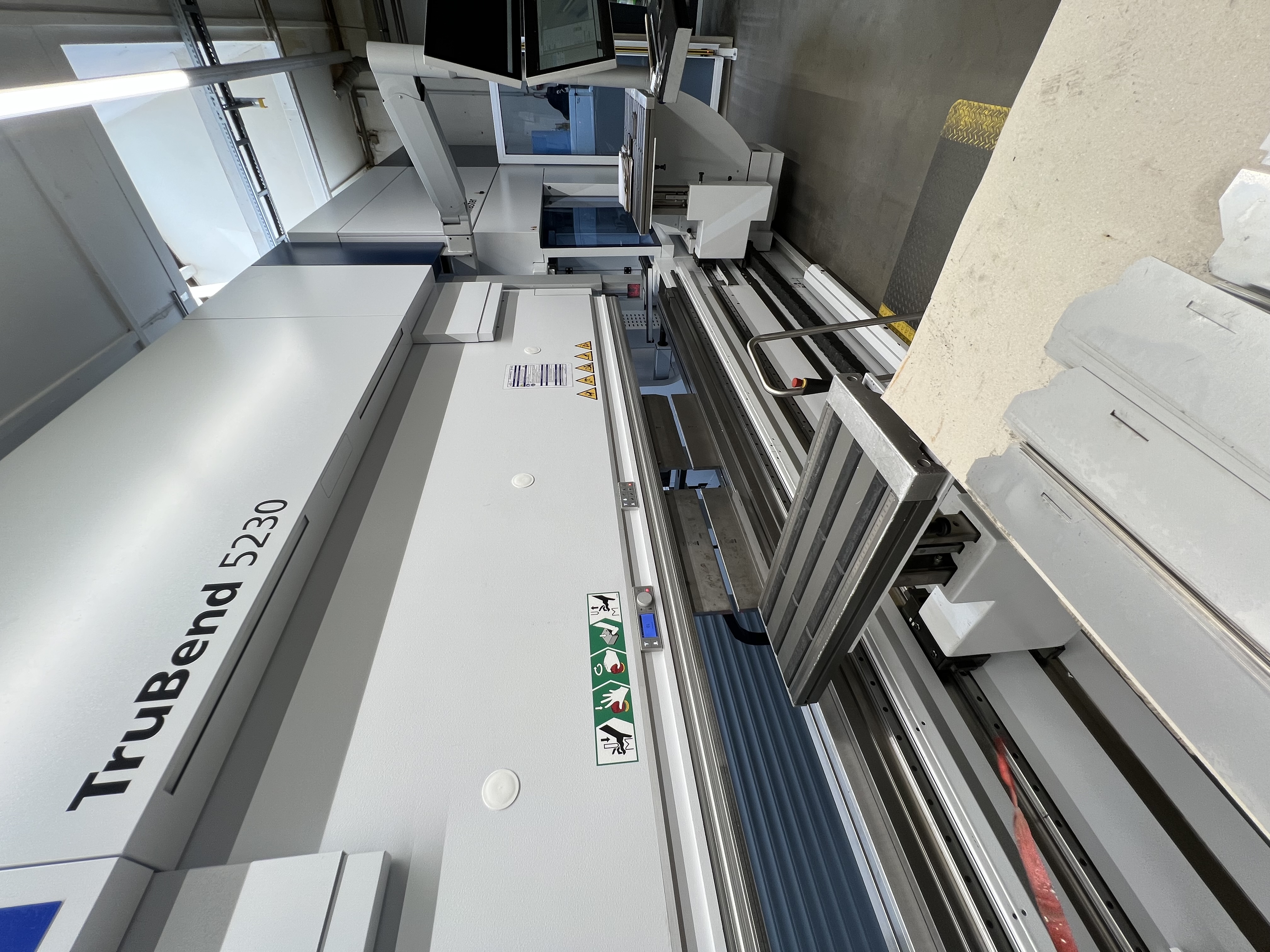 TruBend 5230 + ToolMaster