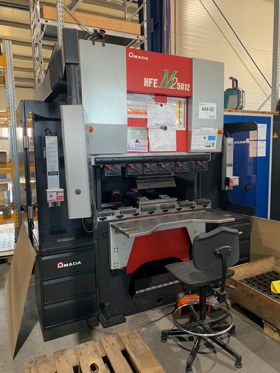 Bending machine