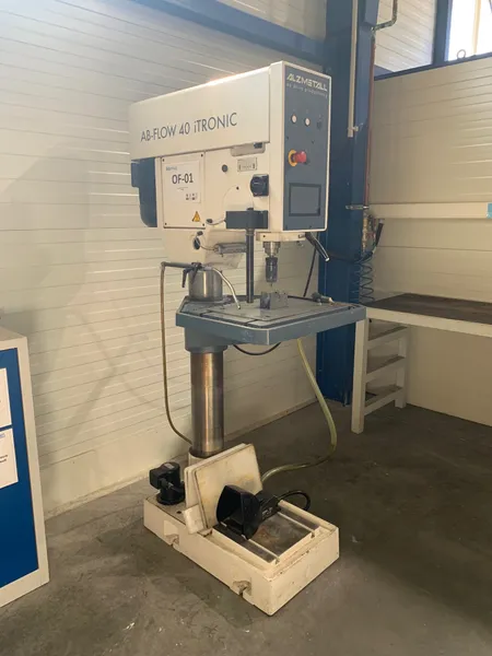 Drilling machine