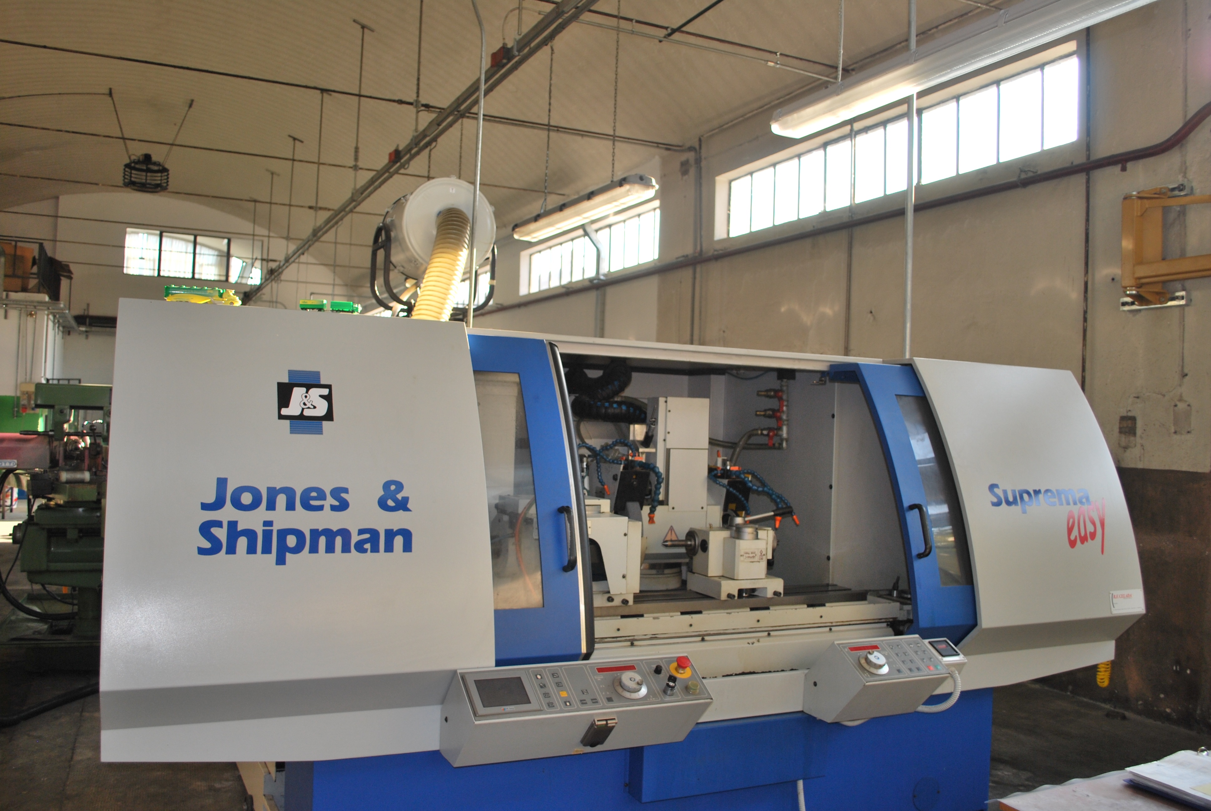 Cylindrical grinder RettificaJOHN & SHIPMAN SUPREMA 650