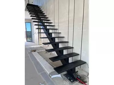 Villa_staircase.jpg.jpg