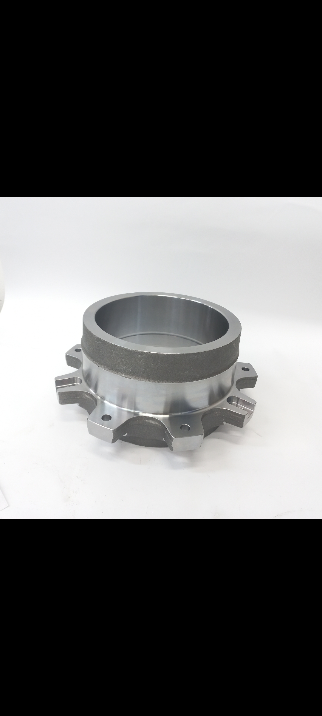 Hub for braking disc