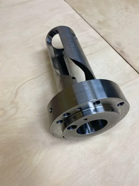 metal cam