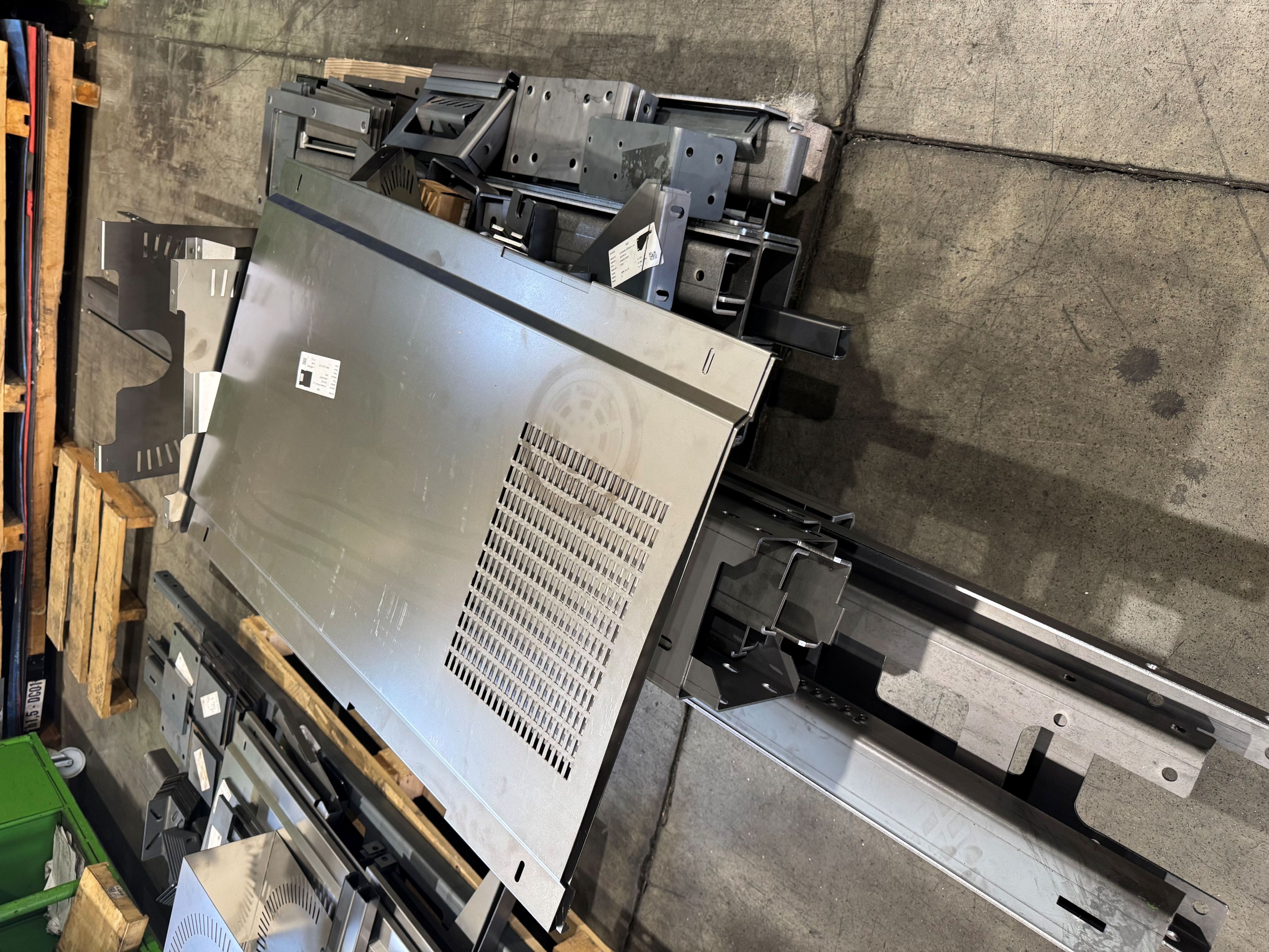 2D laser parts