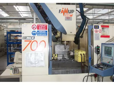 CNC Vertical Milling MAchine