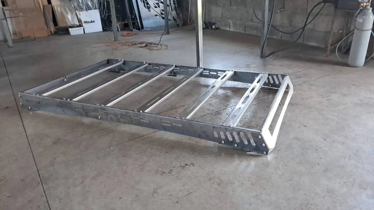Roof rack for Jeep Wrangler