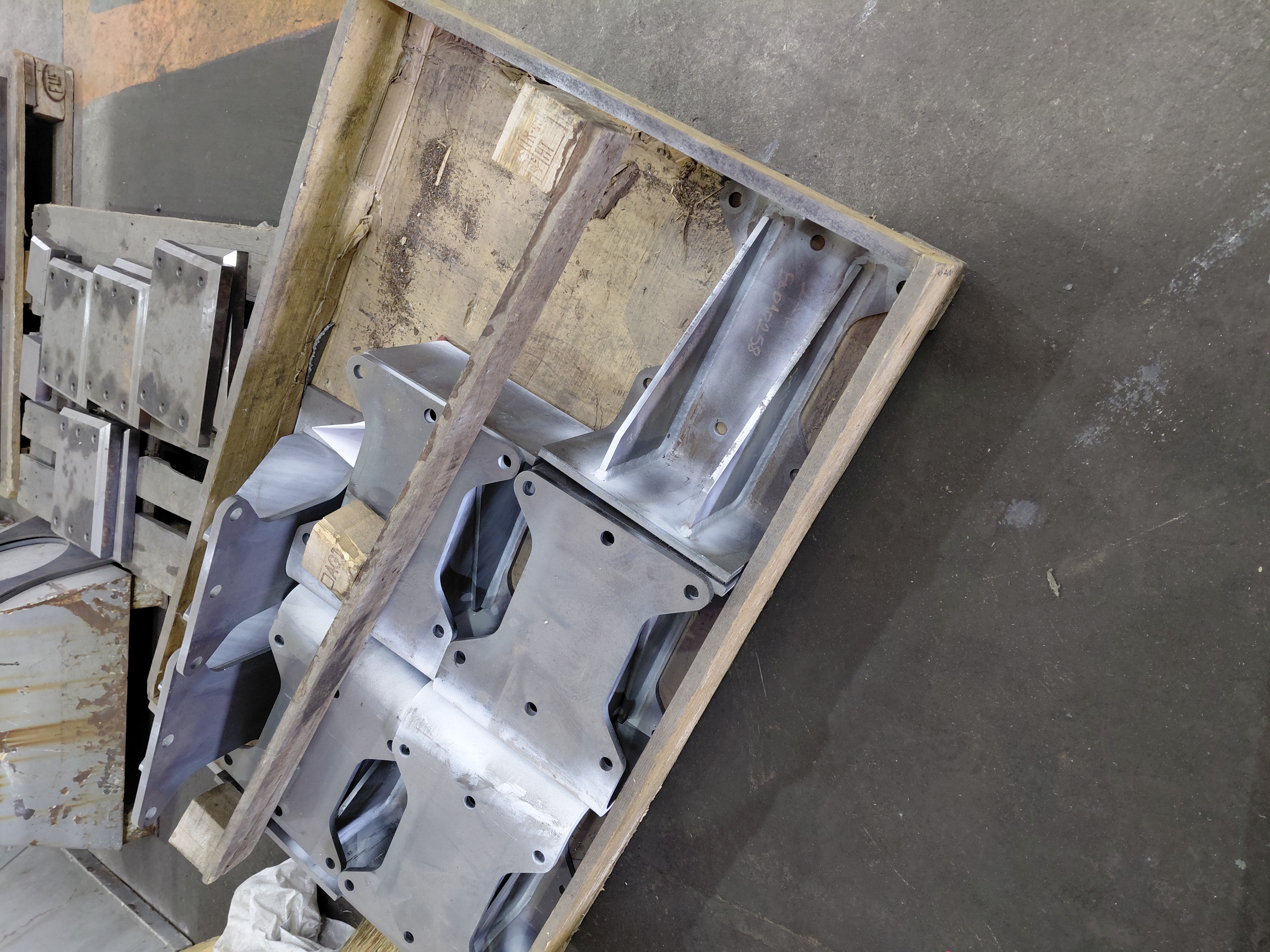 Welded components