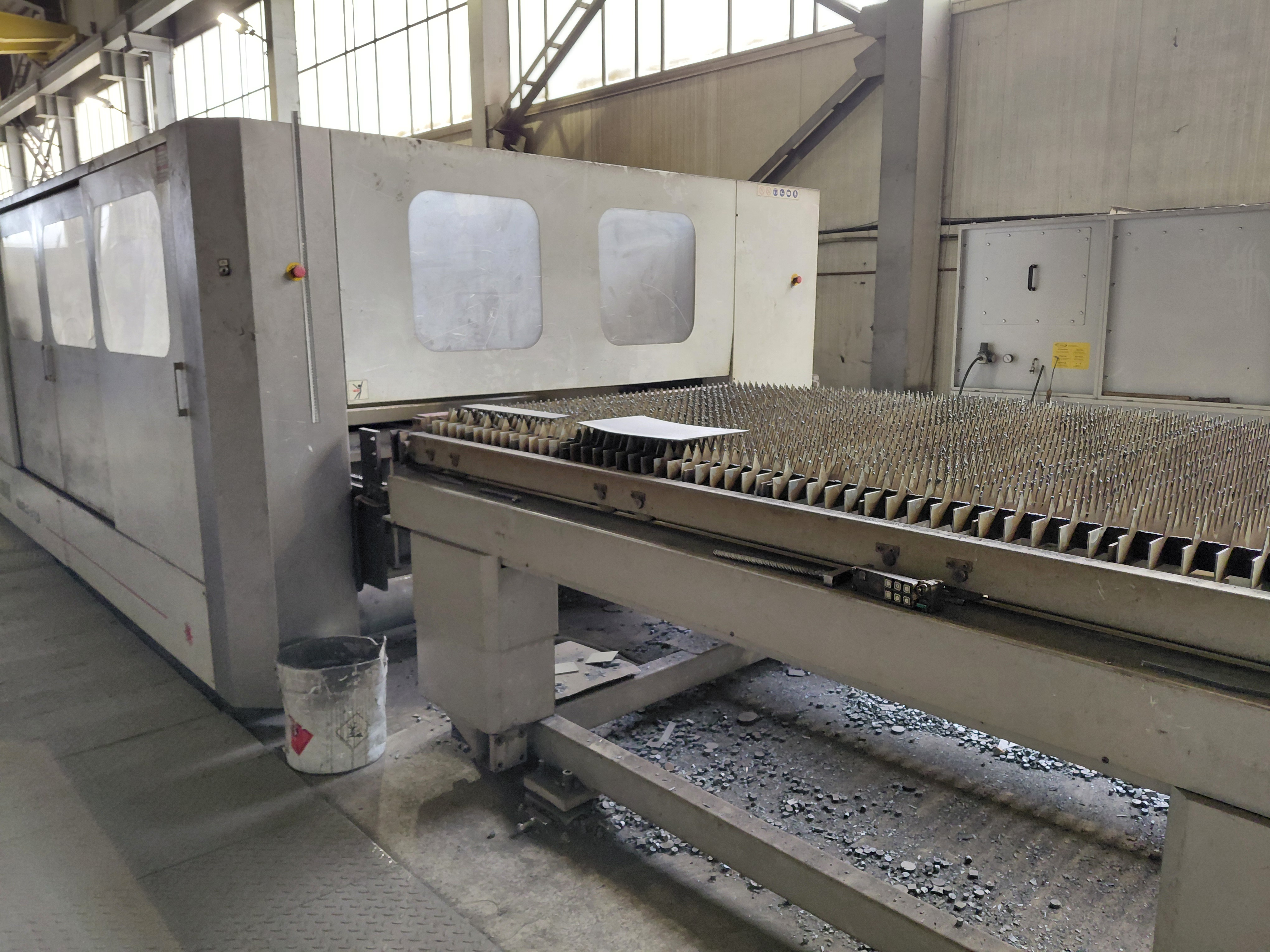 2D Laser cutting machine - 3 kW
