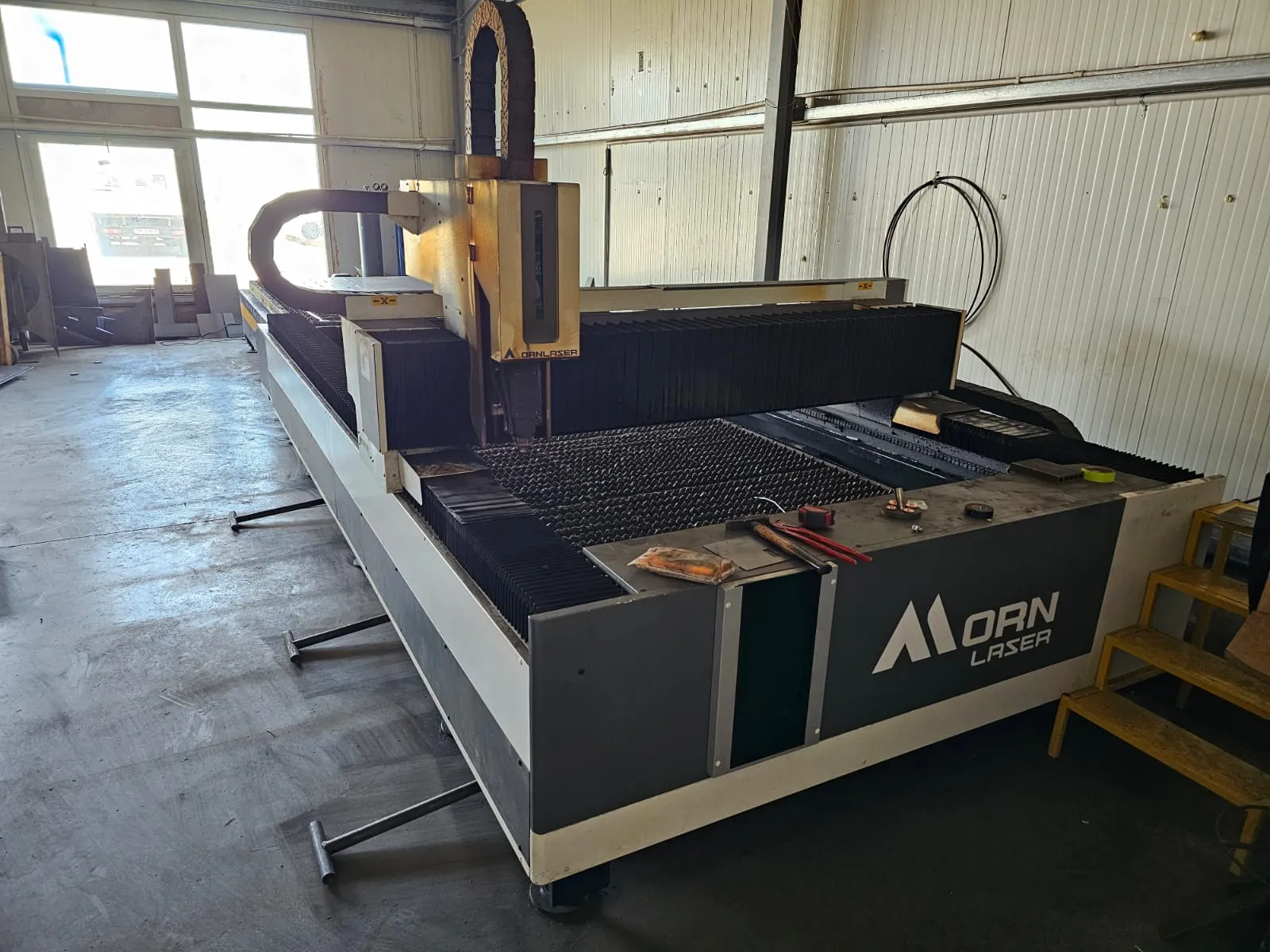 Laser plat cutting 6kw