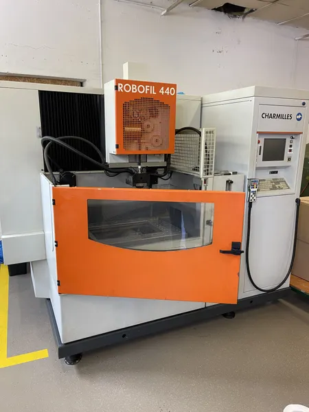 Robofil 440