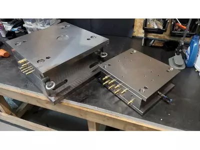 Injection mold
