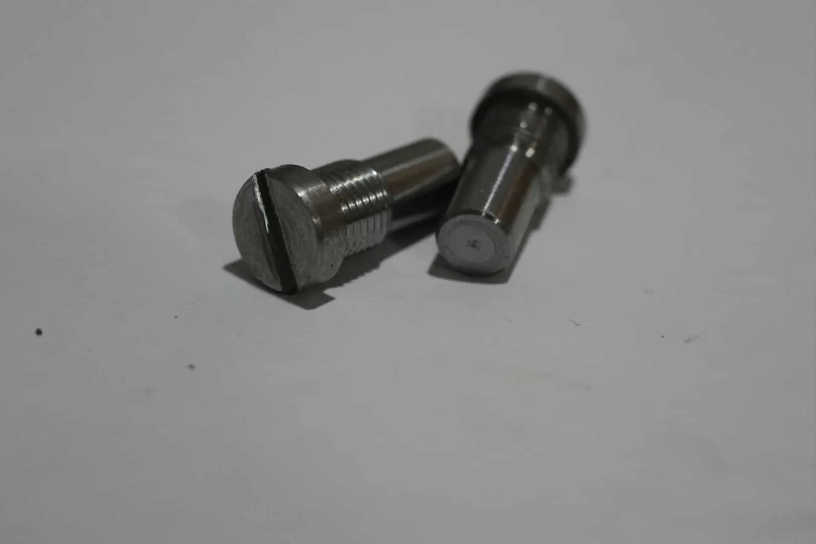 Screw