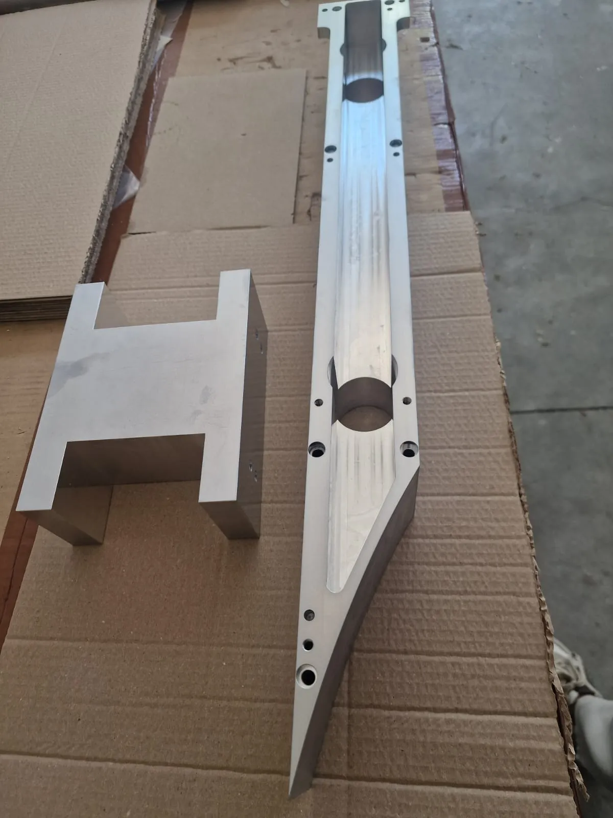 Platte for cutting machine