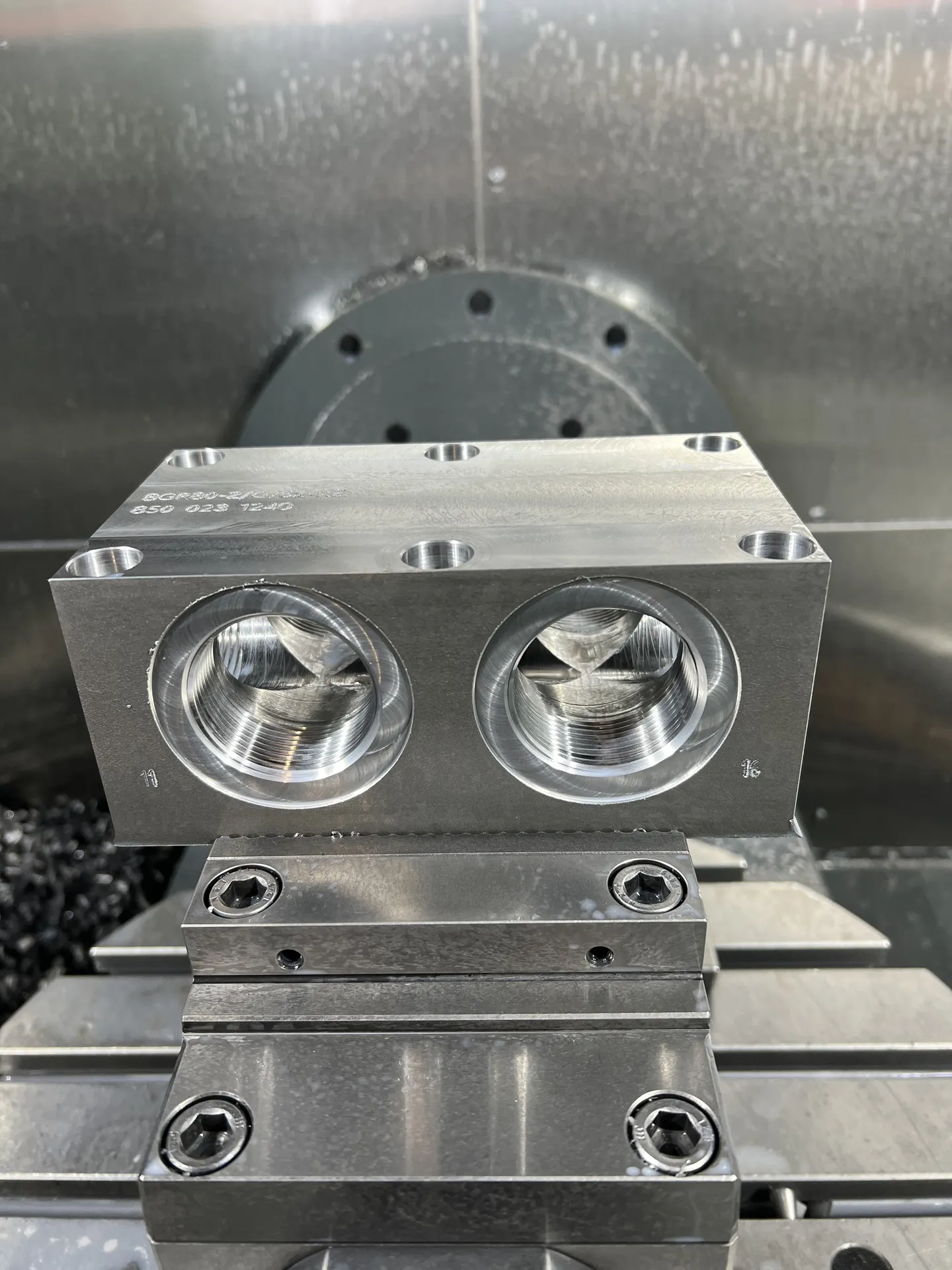 Hydraulisch Verteilklotz