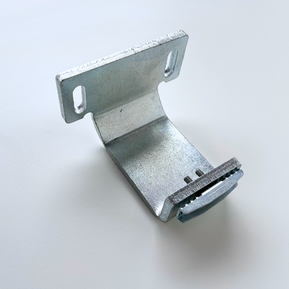 Bracket for sliding doors
