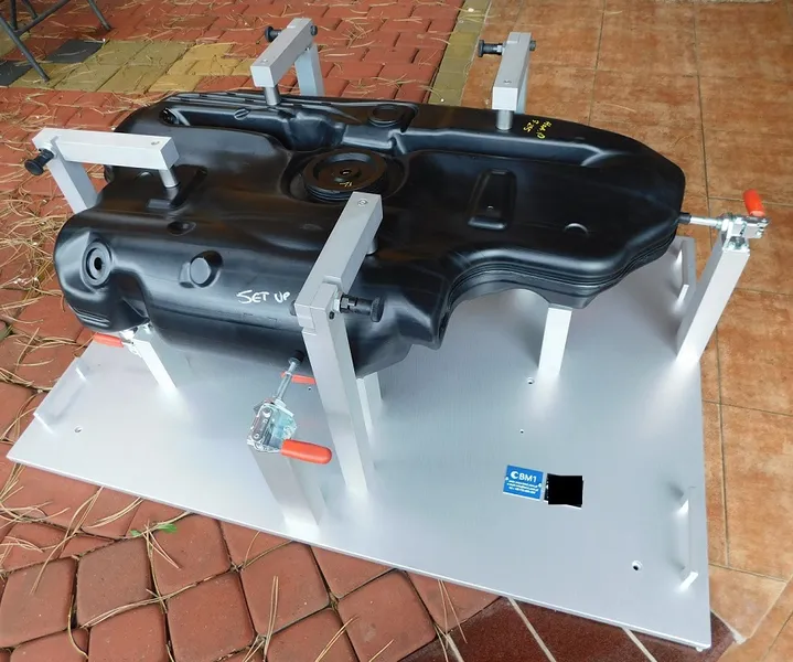 Fixation jig for robot