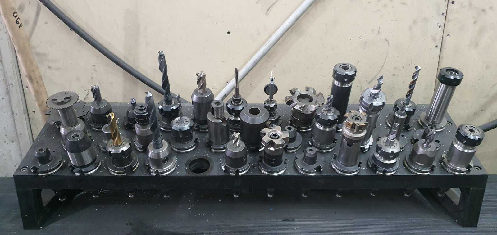 cnc-machining-machine2