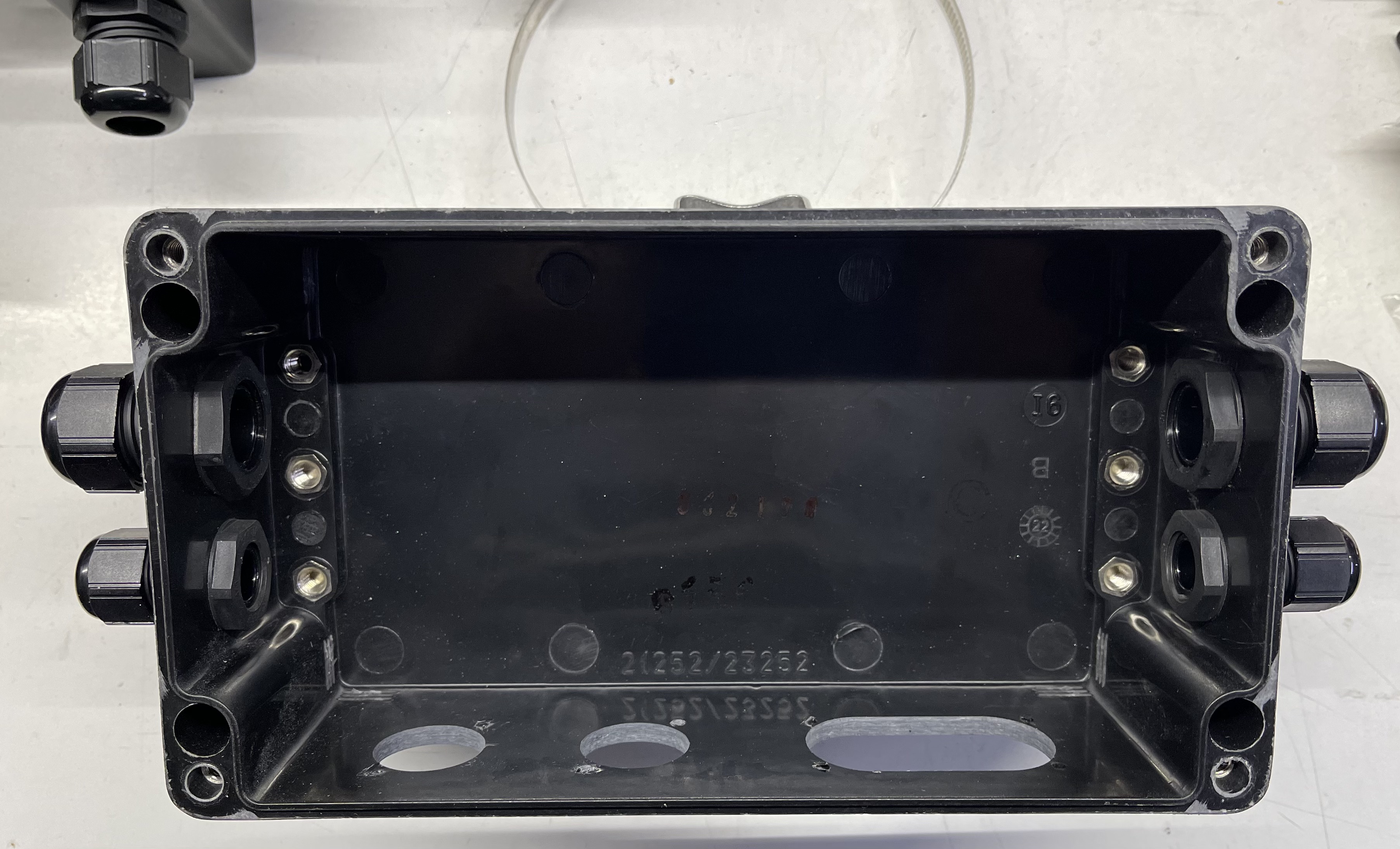 enclosure IP65