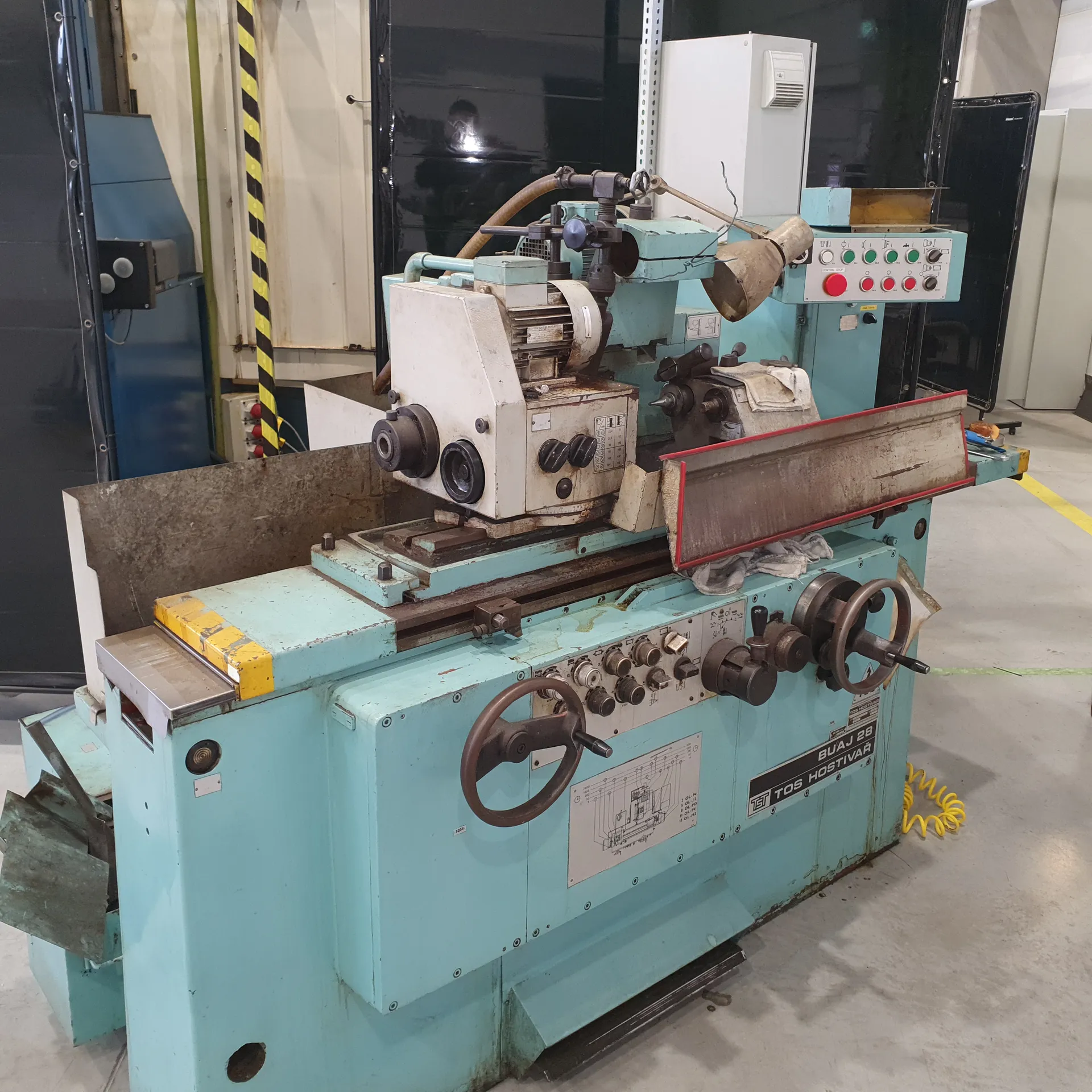 BUAJ 28 cylindrical grinder