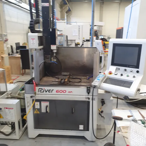 EDM hole drill River600