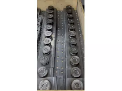 Kranhalter für Formkästen in Gießerei